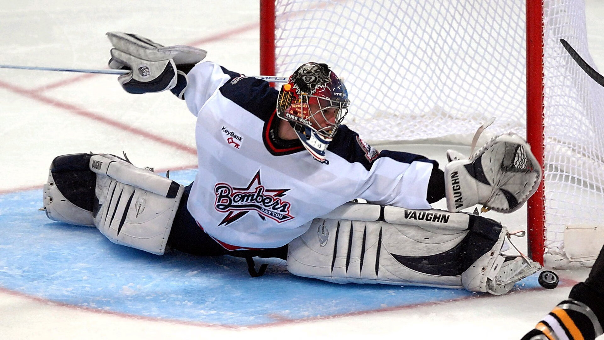 费内巴切主帅放话：全锦赛首回合必胜利物浦，辛纳冷笑回应